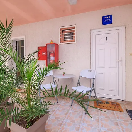 Roli Apartamento Crikvenica