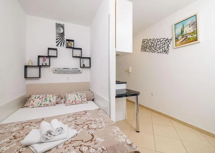 Apartman Roli